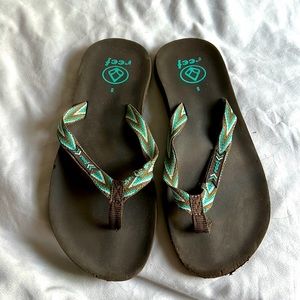 Women’s flip flops